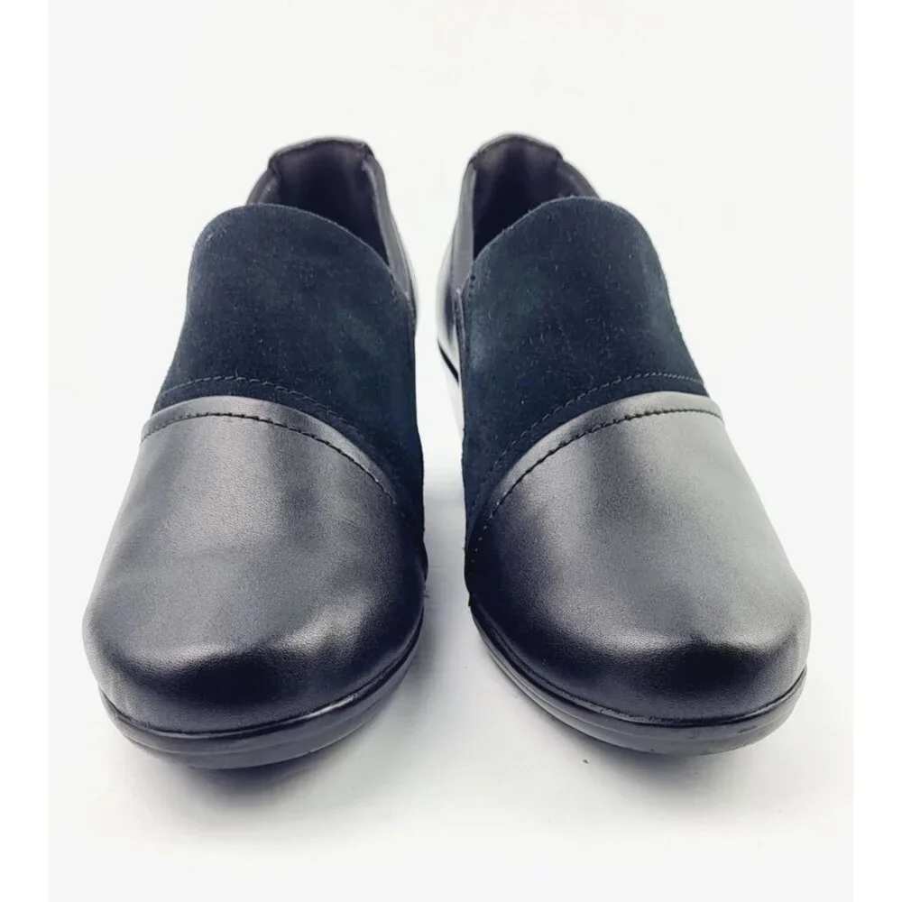 Clarks Women's Emily Step Pump‎ - Size 11